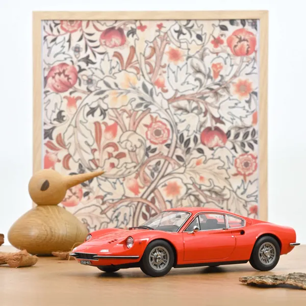 Norev Dino 246 GT 1968 Rosso Dino 1:18 scale diecast model car