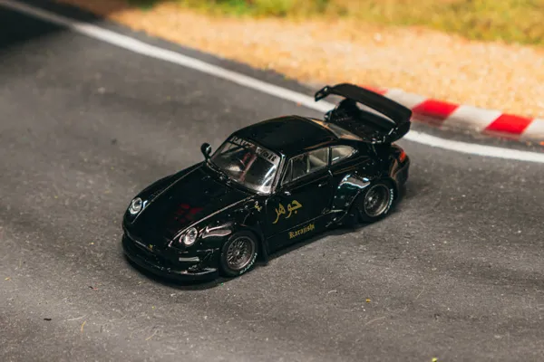 Tarmac Works RWB 993 Karajishi Special Edition 1:64 scale diecast model car